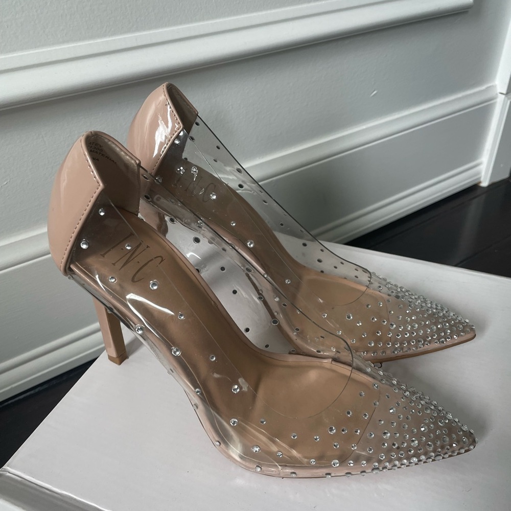 Beautiful INC heels, matches almost everything!